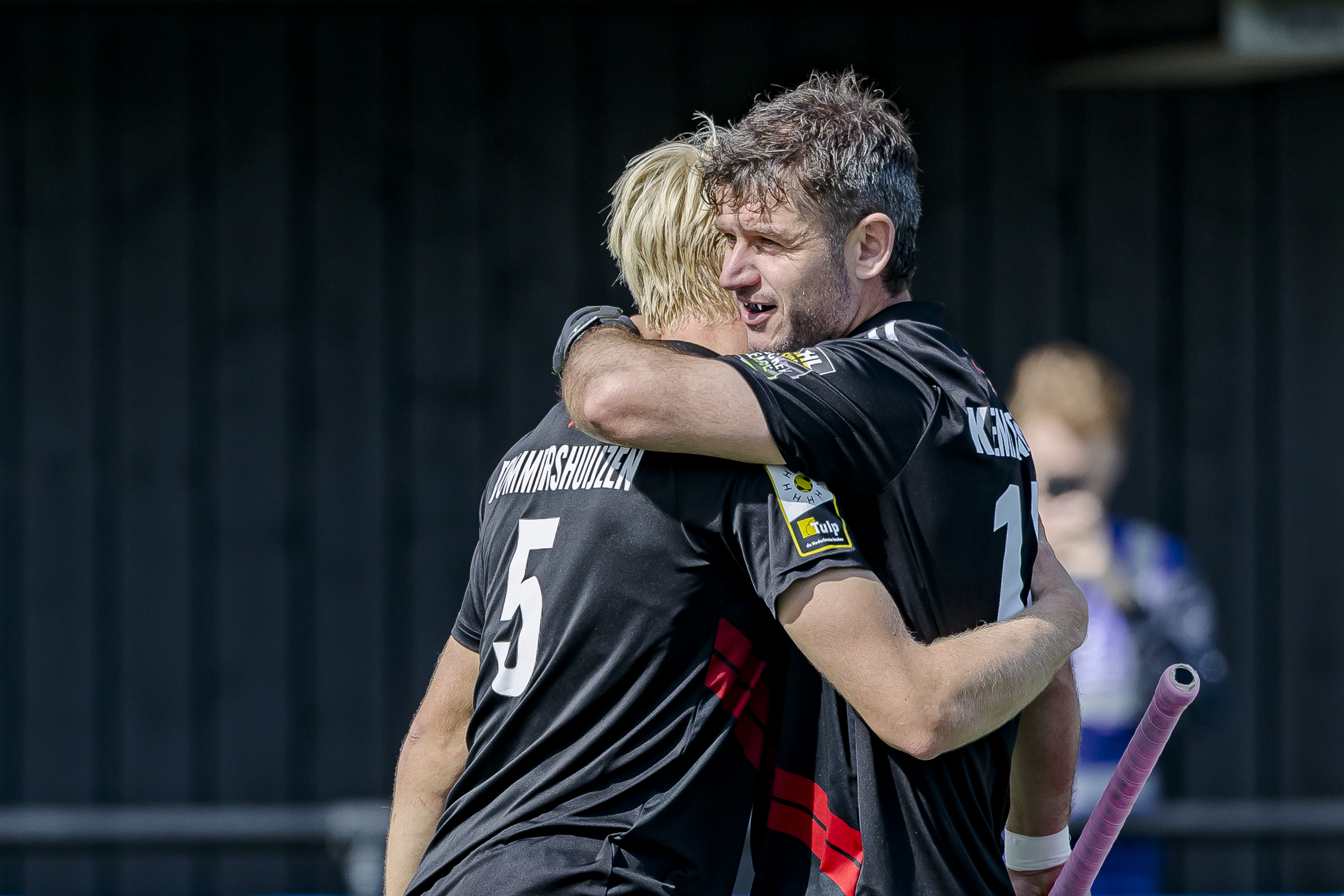 Samenvattingen: Rotterdam draait warm, Amsterdam mag titel verdedigen